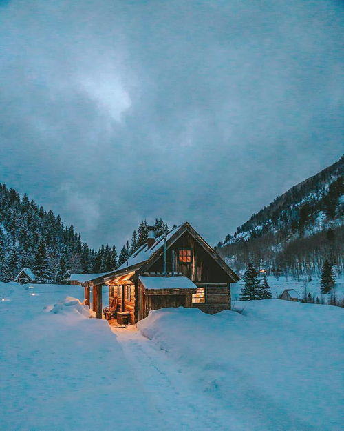 摄影作品欣赏 雪中小屋